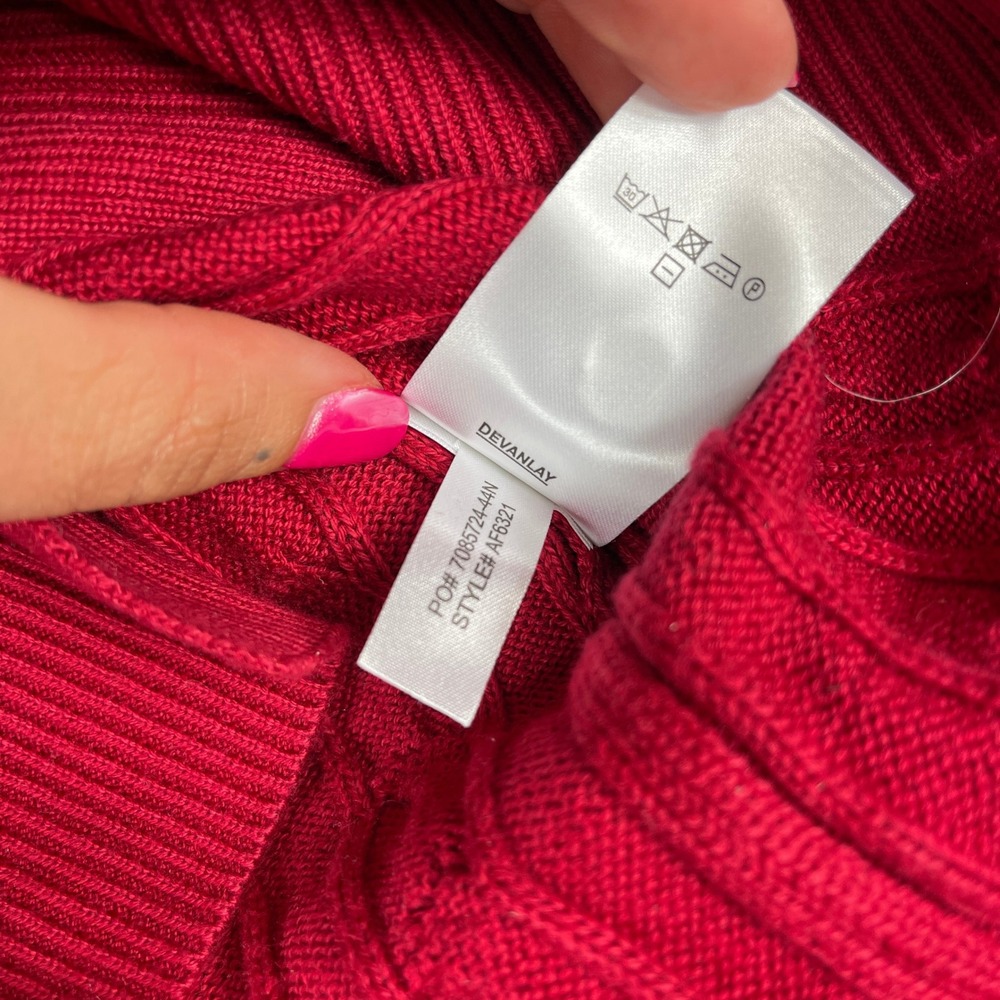 Lacoste Women's Red Cable Knit Crew Neck Sweater Large Classic - Picture 11 of 11